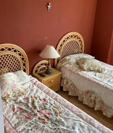 De Lujo Mar Y Montana Todo El Ano Con Calefaccion Gimnasio Y Piscina Climatizada Apartment *